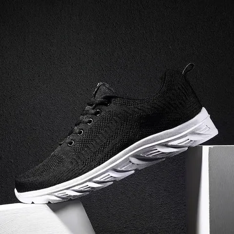 Heren Lichtgewicht Ademende Fly-knit Casual Sneakers Minimalistisch Zwart Sportschoenen Voor Wandelen Outdoor Training Heren Mode Schoenen
