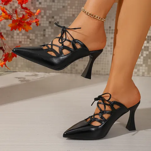 Damen Sommer Sandalen Spitz Zulaufende Mules Kreuzband Hohe Absätze Nische Ausgestellter Absatz Schwarz Lackleder Mode Schuhe