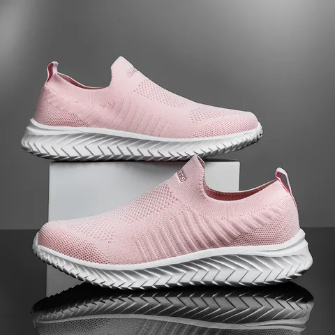 Unisex Breathable Flyknit Running Shoes Lightweight Slip-On Sneakers Casual Sport Shoes For Men Women Spring Summer Walking Gym