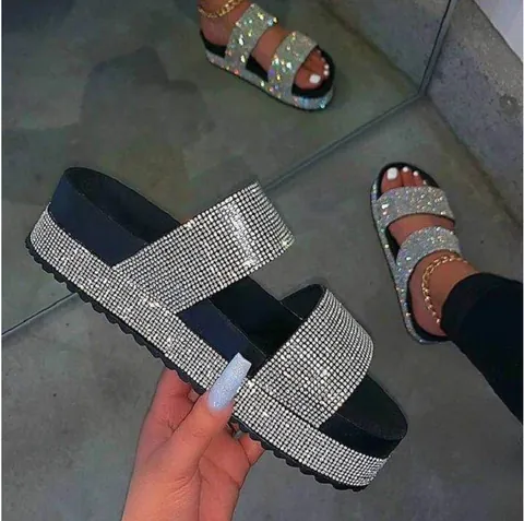 Women Rhinestone Platform Slide Sandals European Style Sparkly Double Strap Flat Sandals Summer Beach Outdoor Dress Shoes