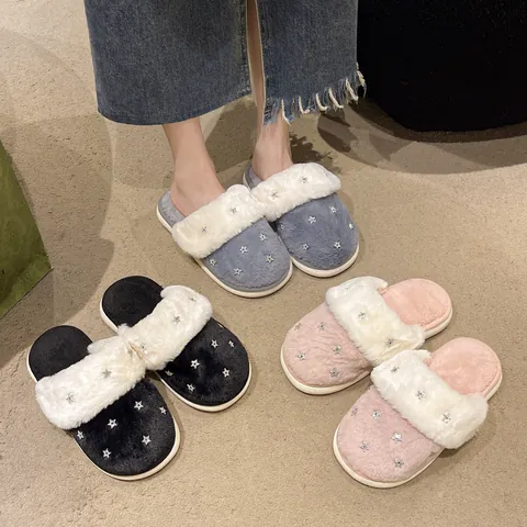 Women's Winter Plush Slippers Warm Faux Fur Lining Star Rhinestone Decoration Indoor Home Non-slip Slippers