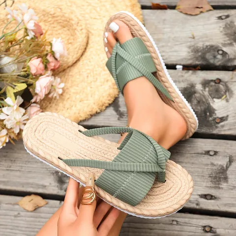 Women's Summer Beach Flip Flops Casual Crisscross Flat Sandals With Faux Straw Texture Sole For Vacation Daily Wear