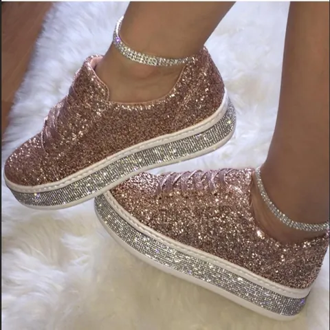 Women Casual Platform Sneakers Sparkling Rhinestone Sequin Lace-Up Board Shoes Height Increasing Fashion Footwear Silver Pink Black