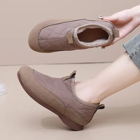Women Winter Snow Boots Warm Fur Lined Cotton Shoes Patchwork Quilted Soft Sole Ankle Boots Outdoor Casual Slip On Boots