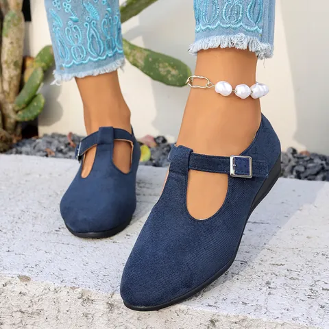 Dames Retro Suède Spits Toelopende Neus Mary Jane Schoenen Sleehak Casual T-Strap Gesp Lage Hak Comfort Effen Kleur Instappers