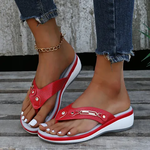 Damen Keilabsatz Flip Flop Sandalen PU-Leder Strass Metallschnalle Plateau Sommer Strand Lässige Mode Keil Hausschuhe Für Damen