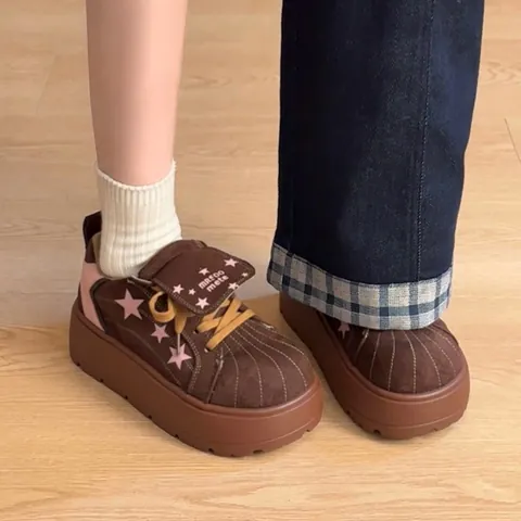Zapatos de Plataforma Bread para Mujer con Patrón de Estrella Cordones Aumento de Altura Zapatillas Casuales de Cuero PU Suela de Caucho Calzado de Primavera Otoño