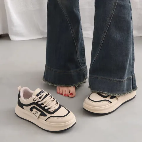 Women Thick Sole Platform Sneakers Korean Style Beige White Black Contrast PU Leather Casual Student Height Increasing Board Shoes