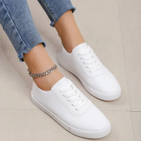 Fashion Women White Casual Sneakers PU Leather Flat Anti-slip Lace-up Board Shoes Plus Size Roman Style Spring Summer Walking Shoes