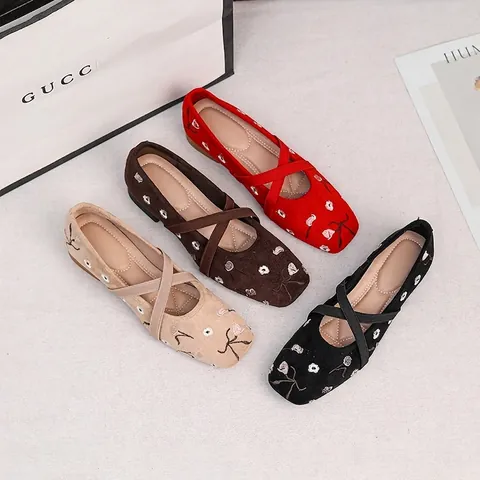 Vintage Bestickt Blumen Mary Janes Für Damen Blockabsatz Kreuzbänder Kunstpelz Eckige Zehe Slipper Niedriger Absatz Komfort Schuhe