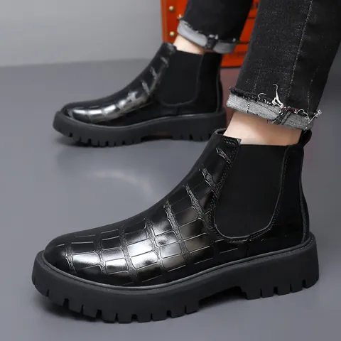 Stivaletti Chelsea da Uomo in Pelle di Vacchetta Goffrata Stivali Martin Vintage Motivo Coccodrillo Punta Tonda Slip-on Tronchetti Alti Suola in Gomma Spessa Scarpe Casual Retro