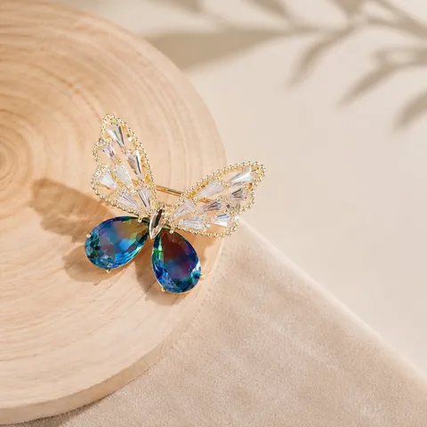 Elegant Gold Plated Alloy Butterfly Brooch For Women With Blue Gradient Crystal And Transparent Rhinestone Fashion Accessory