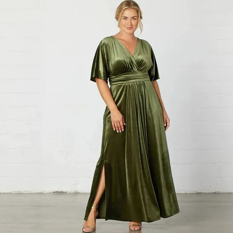 Women's Plus Size Ruched V-Neck Short Sleeve Maxi Dress Elegant Solid Color Velvet Party Gown Formal Evening Dress