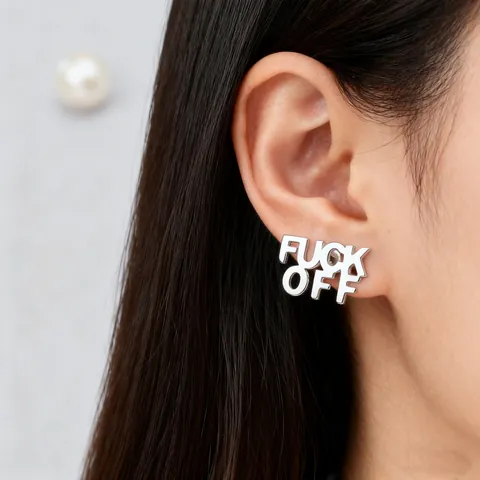 Boucles d'Oreilles Clous Hip Hop en Acier Inoxydable Lettres FUCK OFF pour Femmes Hommes Punk Design de Niche Plaqué Or Argent Bijoux Fantaisie