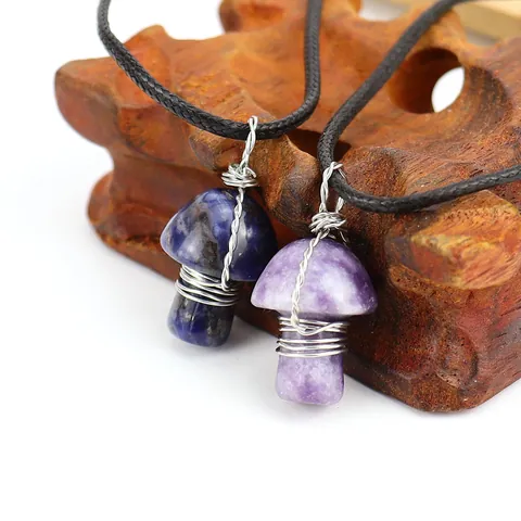 Retro Handmade Wire Wrapped Mushroom Pendant Necklace Natural Crystal Stone Jewelry For Women Bohemian ins Style Gift