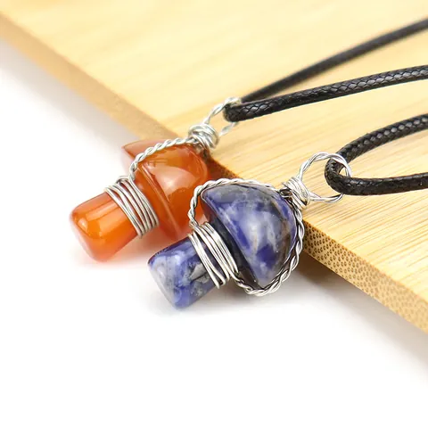Retro Handmade Wire Wrapped Mushroom Pendant Necklace Natural Crystal Stone Jewelry For Women Bohemian ins Style Gift