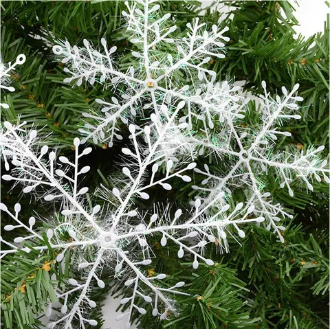PVC Weiße Glitzer Schneeflocke Dekorationen Für Weihnachtsbaum Feiertag Schaufenster Hängende Ornamente Festliche Party Deko