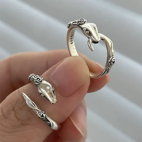 Vintage Snake Rose Open Ring For Women Silver-Plated Copper Adjustable Gothic Punk Hip Hop Finger Ring Niche Jewelry Gift