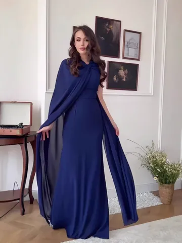 Elegante Cape Mouw Maxi Jurk Voor Dames Slanke Pasvorm Polyester Avondjurk Voor Bruiloft Feest Banket Effen Kleur Elegante Kleding