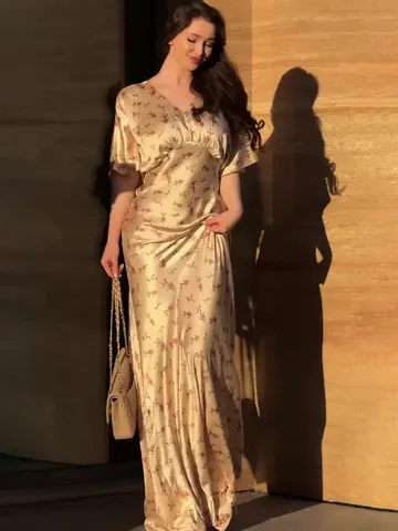 Vestito Maxi in Raso a Stampa Floreale Vintage da Donna Elegante Scollo a V Manica Corta Sexy Estate Festa Abito Lungo a Trapezio Poliestere