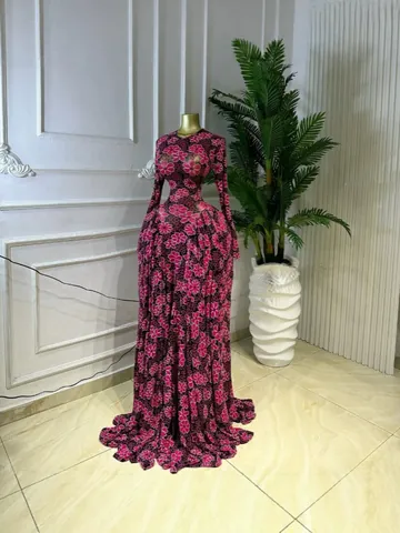 Robe Longue Maxi à Col Rond et Manches Longues pour Femmes avec Imprimé Floral en Mesh Transparent Élégante en Polyester