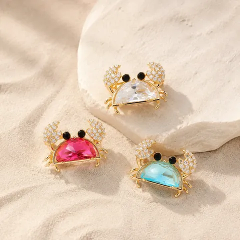 Mini Alloy Rhinestone Crab Brooch Pin Gold Tone Animal Shape Accessory For Women Summer Vacation Beach Decorative Jewelry