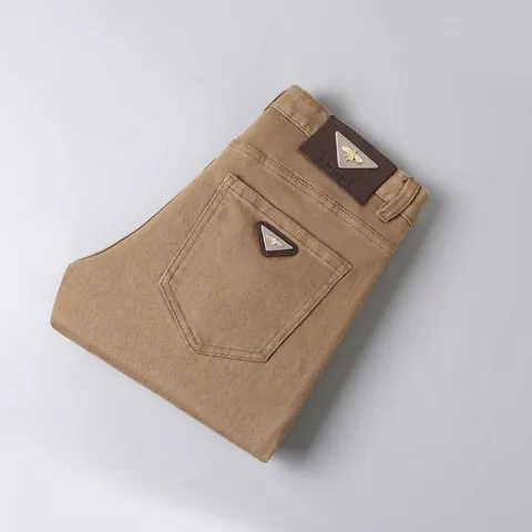 Men Trendy Fashion Slim Fit Jeans Business Casual Cotton Washed Denim Pencil Pants Solid Color Trousers With Bee Logo