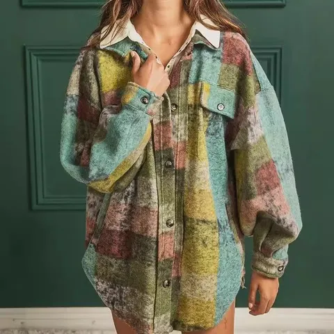 Giacca da Donna Plaid Oversized Shacket in Pile Spazzolato Monopetto con Revers a Maniche Lunghe Camicia a Quadri Casual