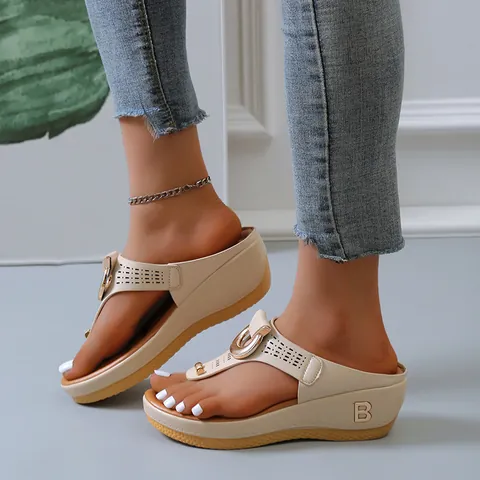 Chanclas de Cuña con Plataforma para Mujer Sandalias Casuales de Cuero PU Zapatos de Playa Con Adorno de Flores y Perlas