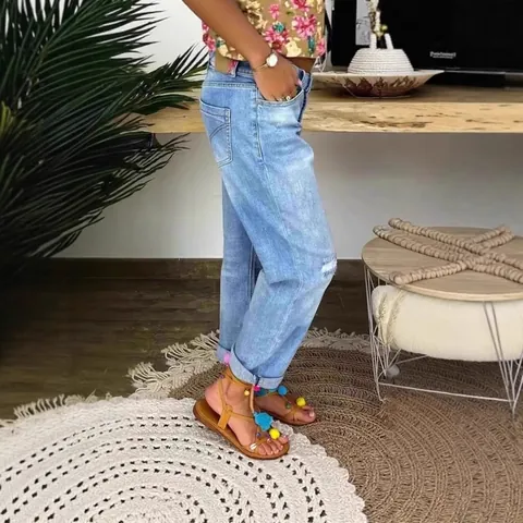 Jean Décontracté à Taille Haute pour Femme Coupe Droite Déchirée Bleu Clair Délavé Pantalon en Denim Usé Braguette à Boutons