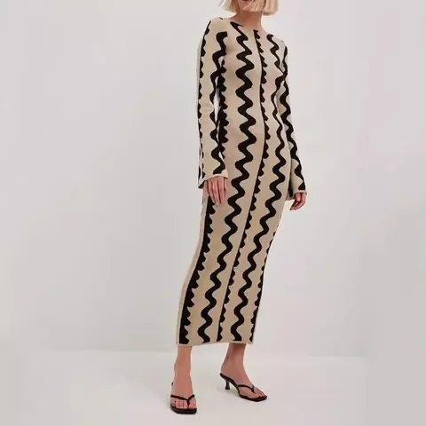 Elegant Women Slim Fit Acrylic Knit Maxi Dress Long Sleeve Round Neck Wave Print Bodycon Sweater Dress Casual Streetwear