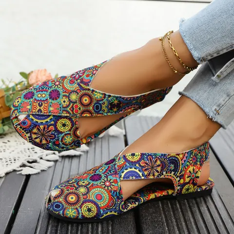Women Ethnic Style Flat Sandals Bohemian Paisley Print Hollow Out Roman Slippers Breathable Satin Upper Rubber Sole Shoes