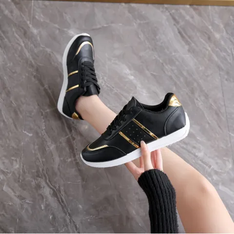 Scarpe da Ginnastica da Donna Stile German Training in Pelle PU Traspirante Scarpe Basse Versatili Moda Coreana Studente Sport Corsa Scarpe da Board