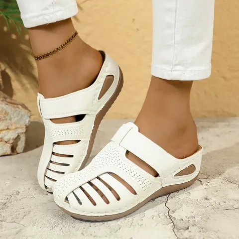 Women Closed Toe Mules Flat Beach Vacation Sandals Hollow Out Breathable PU Leather Summer Slides Outdoor Casual Shoes