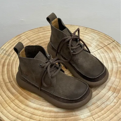 Women's Retro Martin Boots Platform Lace-up Ankle Boots PU Leather Rubber Sole Round Toe Winter Short Boots For Outdoor Daily