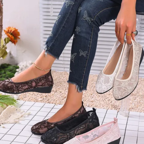Damen Runde Zehe Atmungsaktiv Mesh Spitze Flache Schuhe Casual Blumenstickerei Mokassins Leicht Slipper Loafers Damen