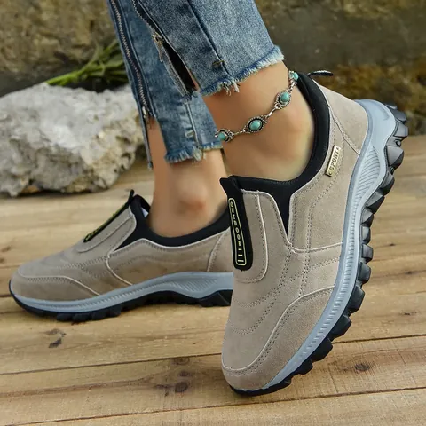 Chaussures de Marche en Plein Air pour Hommes à Enfiler en Cuir PU Léger Sneakers de Sport Décontractées Confort