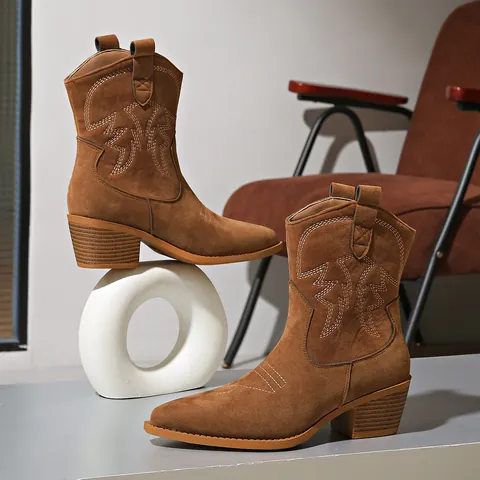 Women Suede Western Cowboy Ankle Boots Pointed Toe Chunky Heel Retro V-Cut Leopard Print British Style Fashion Boots