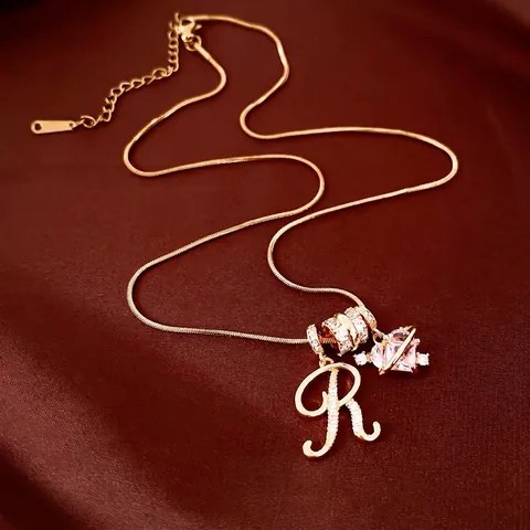Eighteen Carat Gold Plated Zirconia Heart Pendant Necklace Luxury Letter R Saturn Clavicle Chain For Women Fashion Jewelry Gift