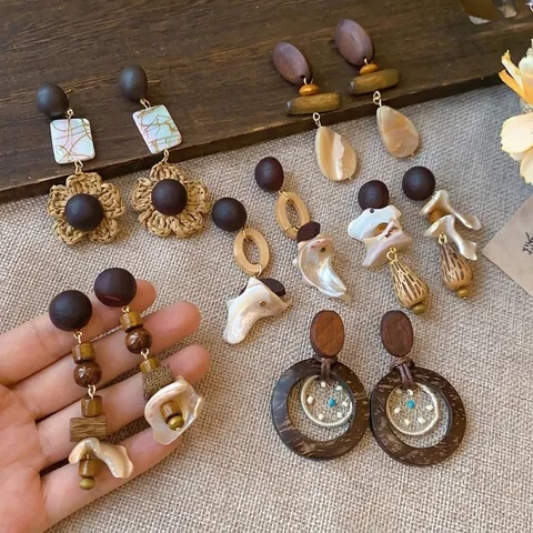 New Chinese Retro Wood Shell Pendant Earrings With 925 Sterling Silver Earring Post Woven Straw Drop Earrings For Women