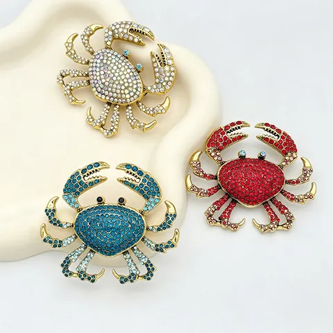 Crab Brooch Pin Sparkling Alloy Rhinestone Animal Jewelry For Women Men Suit Accessory Creative Gift