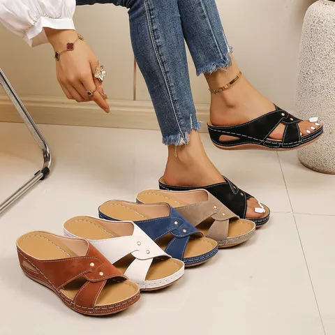 Women Wedge Sandals Peep Toe Criss-Cross Straps Rivets Platform Summer Shoes Synthetic Leather Comfort Slides Casual Beach Sandals