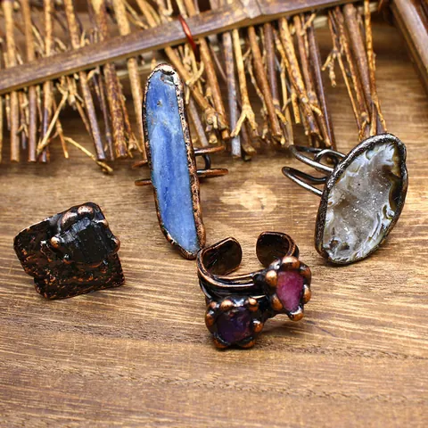 Vintage Natural Agate Geode Open Ring For Men Women Antique Copper Bronze Finish Crystal Raw Stone Adjustable Finger Ring Jewelry