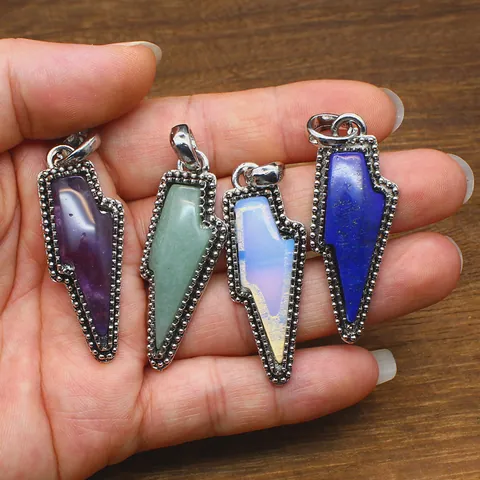 Vintage Natural Stone Lightning Bolt Crystal Pendant Necklace Individual Alloy Beaded Edge Jewelry For Women Men Gift