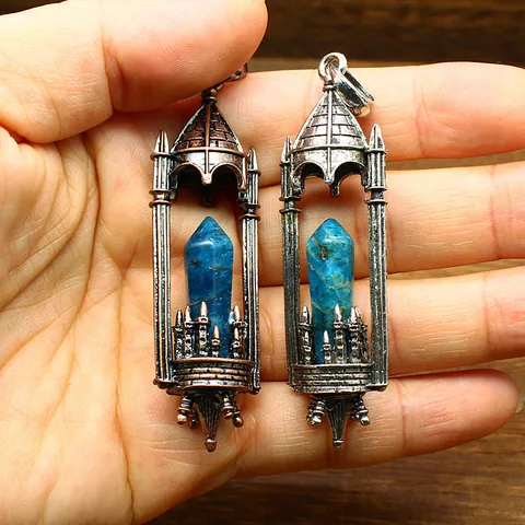 Vintage Medieval Castle Pendant Necklace Natural Stone Hexagonal Pillar Alloy Jewelry For Women Men Gothic Retro Accessory