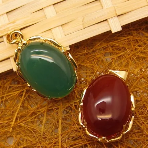 Vintage Oval Green Red Agate Chalcedony Pendant Only Without Chain Gold Silver Plated Copper Alloy Wave Edge Women Jewelry