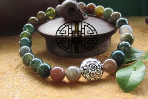 Natural Indian Agate Beaded Bracelet for Women Vintage Multi-colored Stone Round Bead Stretch Bracelet with Alloy Flower Charm