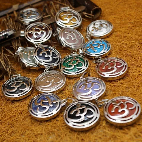 Vintage Hollow Round Om Symbol Pendant Necklace With Snowflake Obsidian Lapis Lazuli Alloy Ethnic Meditation Jewelry For Women