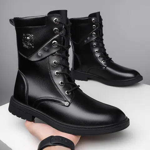 Bottes Martin Moto pour Hommes Punk Rétro Cloutées Tête de Mort Bottes en Cuir Antidérapantes Mi-mollet Grande Taille
