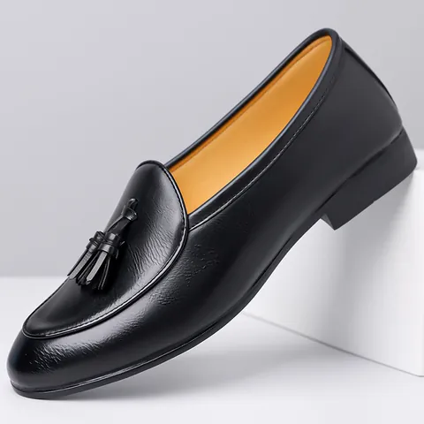 Men Tassel Loafers Plus Size Slip-on Business Casual Shoes Microfiber Leather Flat Driving Moccasins Lightweight Breathable Non-slip Loafers